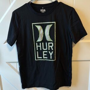 Boys t shirt size 18/20. New never used